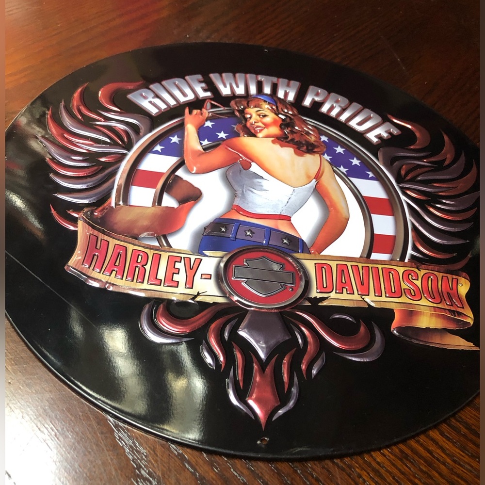 15inch Harley-Davidson Ride With Pride Wall Art - Picture 11 of 11